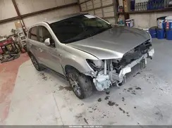 JA4AP3AU8HZ030108 2017 MITSUBISHI OUTLANDER