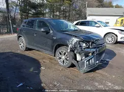 JA4AP3AU8JZ007997 2018 MITSUBISHI OUTLANDER