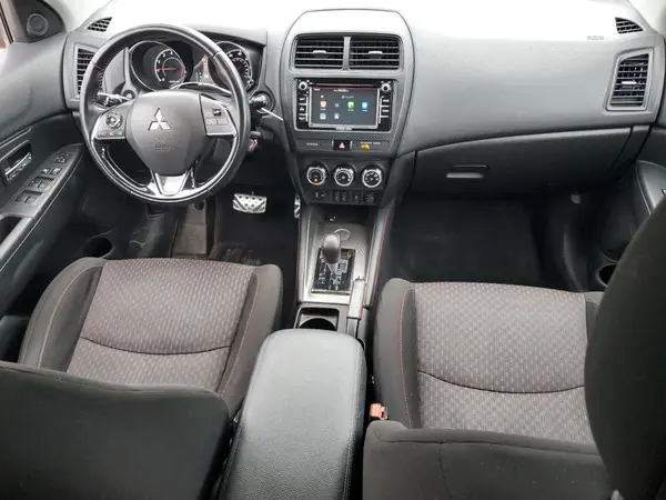 JA4AP3AU8JZ026971 2018 MITSUBISHI OUTLANDER - Image 8