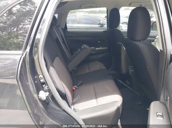 JA4AP3AU8KU004080 2019 MITSUBISHI OUTLANDER - Image 8