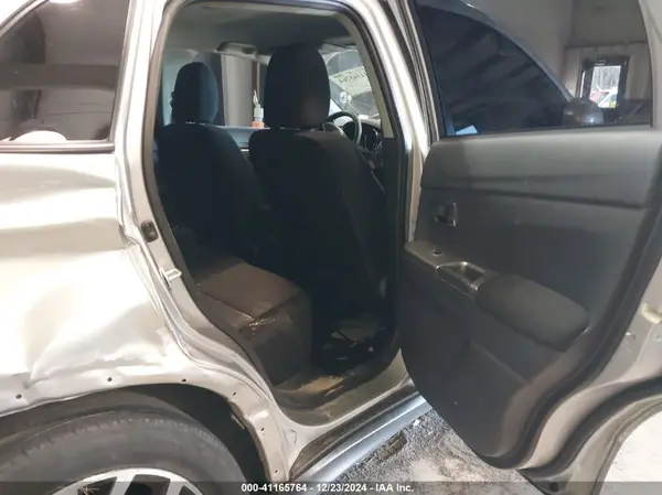 JA4AP3AU8KU004936 2019 MITSUBISHI OUTLANDER - Image 8