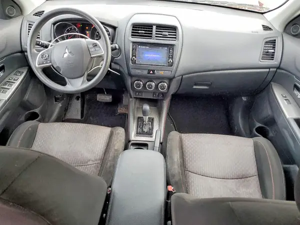 JA4AP3AU8KU005021 2019 MITSUBISHI OUTLANDER - Image 8