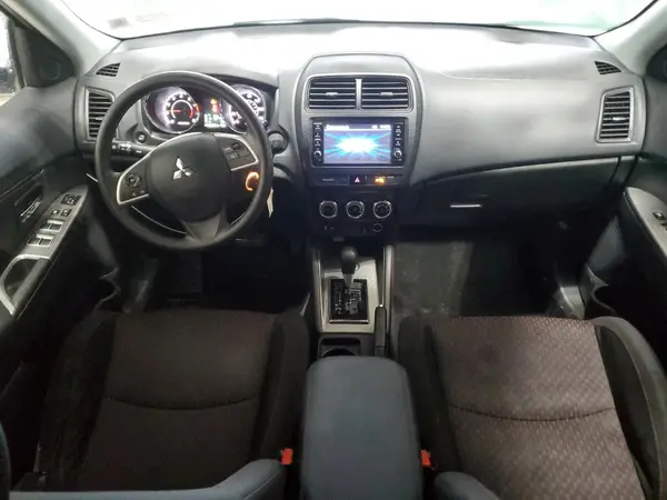 JA4AP3AU8KU008128 2019 MITSUBISHI OUTLANDER - Image 8