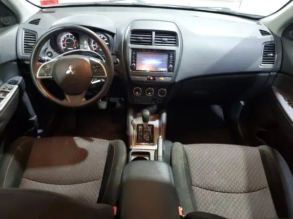 JA4AP3AU8KU008646 2019 MITSUBISHI OUTLANDER - Image 8