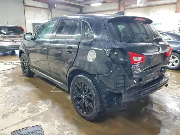 JA4AP3AU8KU009408 2019 MITSUBISHI OUTLANDER - Image 2