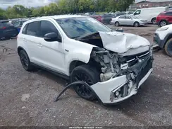 JA4AP3AU8KU010560 2019 MITSUBISHI OUTLANDER