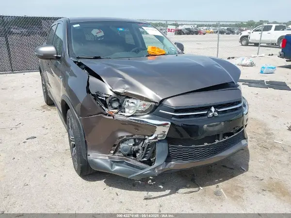 JA4AP3AU8KU018481 2019 MITSUBISHI OUTLANDER - Image 1
