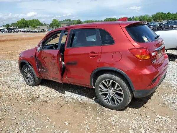 JA4AP3AU8KU021476 2019 MITSUBISHI OUTLANDER - Image 2