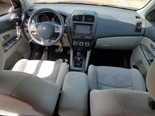 JA4AP3AU8KU021476 2019 MITSUBISHI OUTLANDER - Image 8