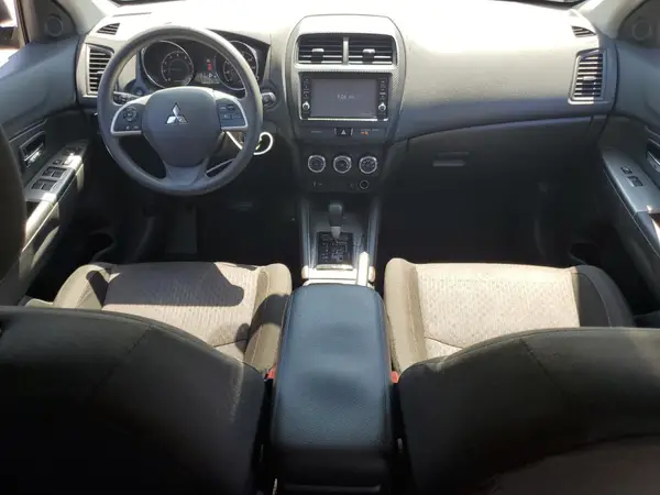 JA4AP3AU8KU030257 2019 MITSUBISHI OUTLANDER - Image 8