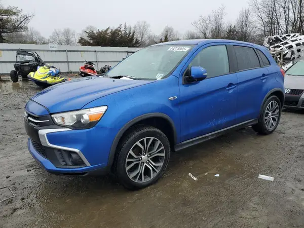 JA4AP3AU8KU032493 2019 MITSUBISHI OUTLANDER - Image 1