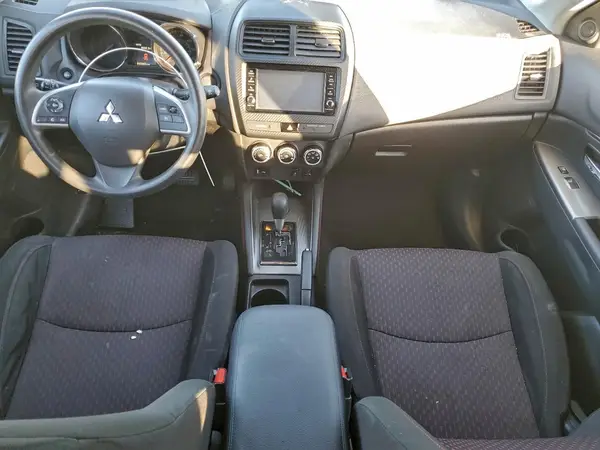JA4AP3AU8KU034308 2019 MITSUBISHI OUTLANDER - Image 8