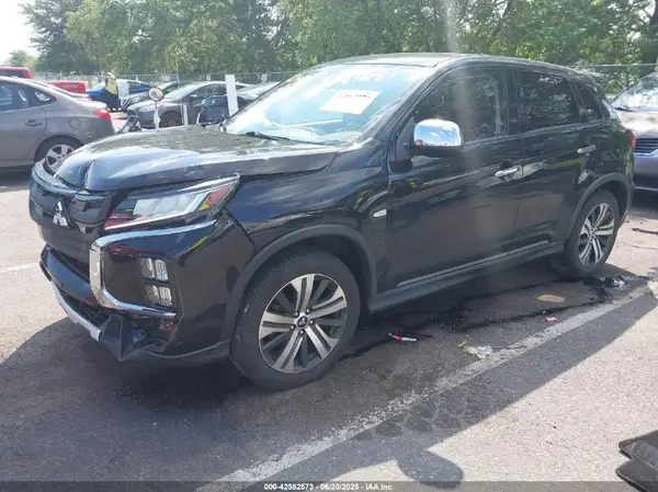 JA4AP3AU8LU006980 2020 MITSUBISHI OUTLANDER - Image 2