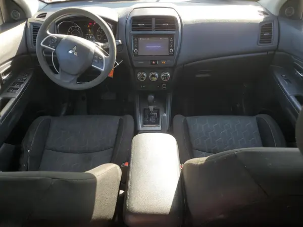 JA4AP3AU8LU016540 2020 MITSUBISHI OUTLANDER - Image 8