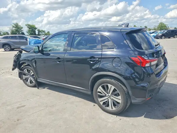 JA4AP3AU8LU016974 2020 MITSUBISHI OUTLANDER - Image 2