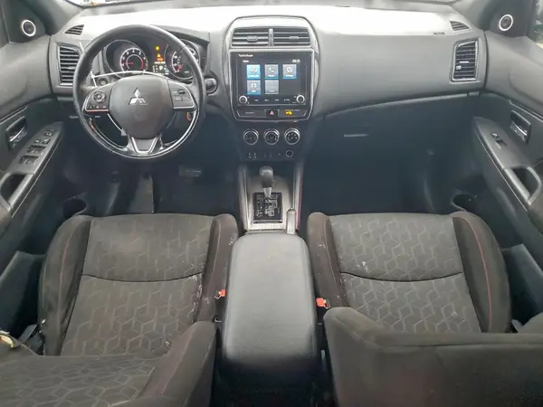 JA4AP3AU8LU027425 2020 MITSUBISHI OUTLANDER - Image 8