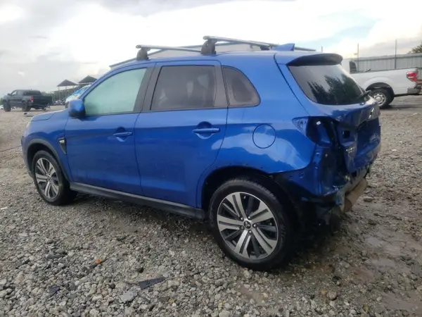JA4AP3AU8LU029935 2020 MITSUBISHI OUTLANDER - Image 2