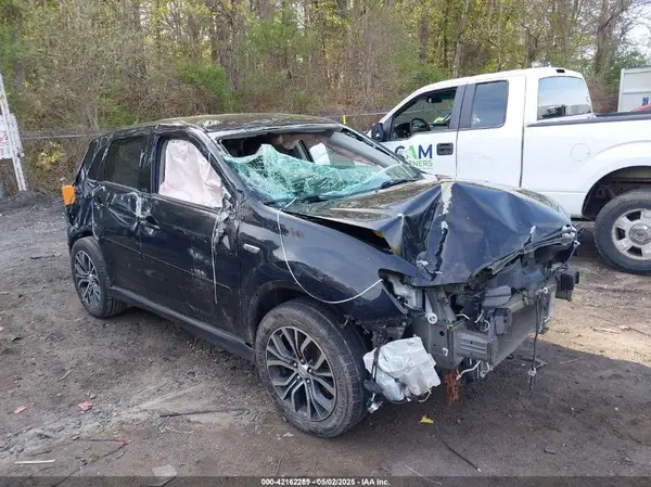 JA4AP3AU9GZ025286 2016 MITSUBISHI OUTLANDER - Image 1