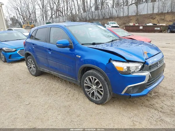 JA4AP3AU9GZ025708 2016 MITSUBISHI OUTLANDER - Image 1
