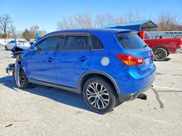 JA4AP3AU9GZ060345 2016 MITSUBISHI OUTLANDER - Image 2