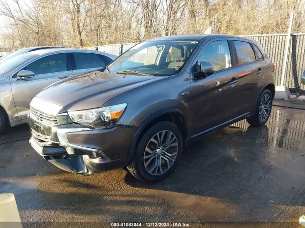 JA4AP3AU9GZ065366 2016 MITSUBISHI OUTLANDER - Image 2