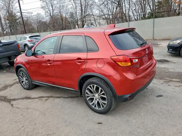 JA4AP3AU9HZ001071 2017 MITSUBISHI OUTLANDER - Image 2