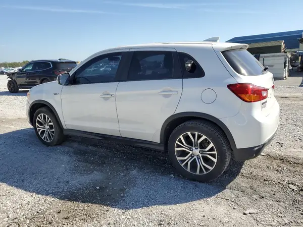 JA4AP3AU9HZ018291 2017 MITSUBISHI OUTLANDER - Image 2