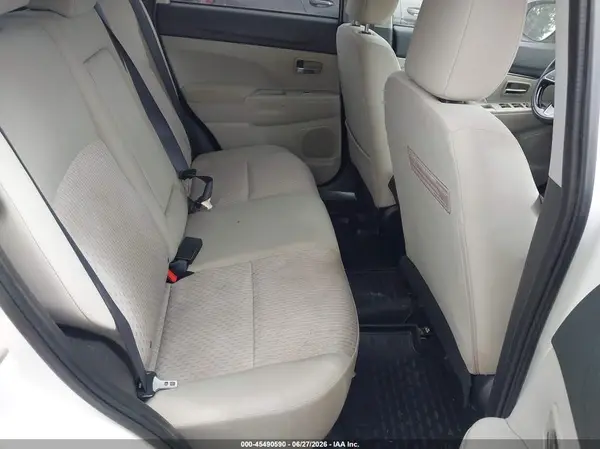 JA4AP3AU9HZ022289 2017 MITSUBISHI OUTLANDER - Image 8