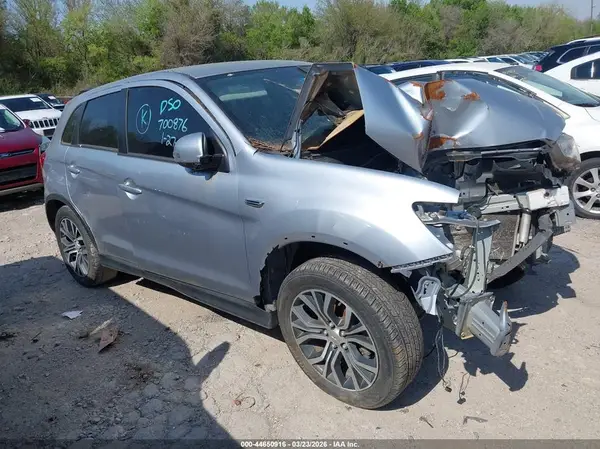 JA4AP3AU9HZ047208 2017 MITSUBISHI OUTLANDER - Image 1