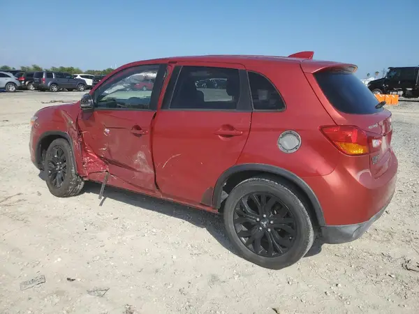 JA4AP3AU9HZ047368 2017 MITSUBISHI OUTLANDER - Image 2