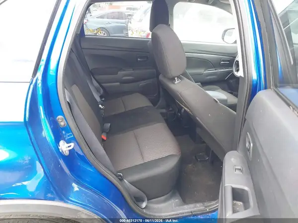JA4AP3AU9HZ062582 2017 MITSUBISHI OUTLANDER - Image 8