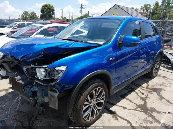 JA4AP3AU9HZ065496 2017 MITSUBISHI OUTLANDER - Image 2