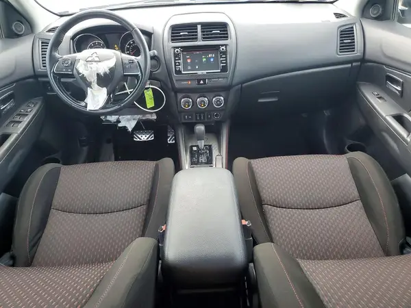 JA4AP3AU9JU007956 2018 MITSUBISHI OUTLANDER - Image 8