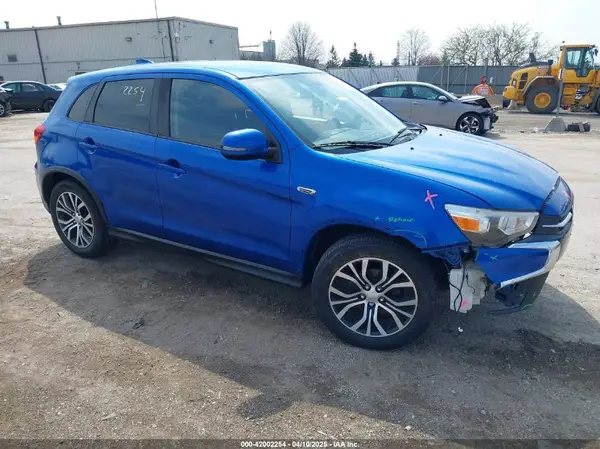JA4AP3AU9JU022828 2018 MITSUBISHI OUTLANDER - Image 1