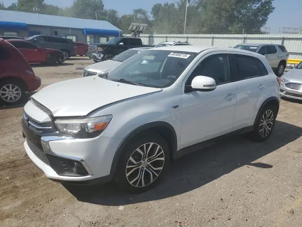JA4AP3AU9JZ015686 2018 MITSUBISHI OUTLANDER - Image 1