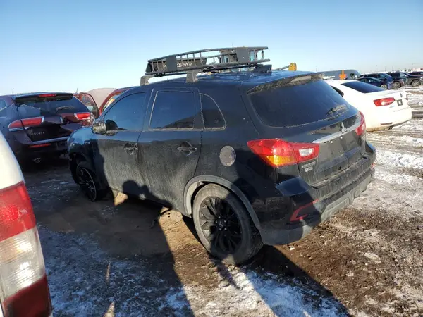 JA4AP3AU9JZ022671 2018 MITSUBISHI OUTLANDER - Image 2