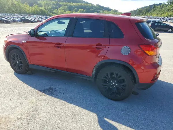 JA4AP3AU9JZ026879 2018 MITSUBISHI OUTLANDER - Image 2