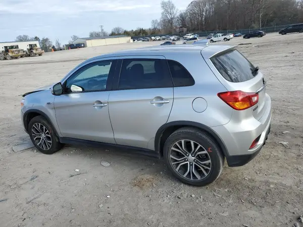 JA4AP3AU9KU001446 2019 MITSUBISHI OUTLANDER - Image 2