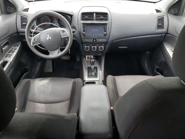 JA4AP3AU9KU004394 2019 MITSUBISHI OUTLANDER - Image 8