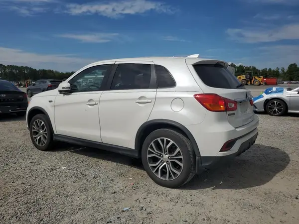 JA4AP3AU9KU004461 2019 MITSUBISHI OUTLANDER - Image 2