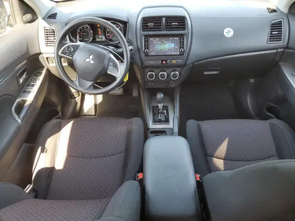 JA4AP3AU9KU004556 2019 MITSUBISHI OUTLANDER - Image 8