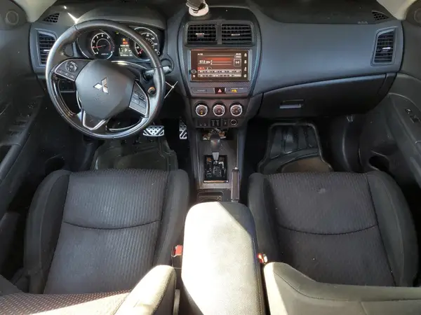 JA4AP3AU9KU009806 2019 MITSUBISHI OUTLANDER - Image 8