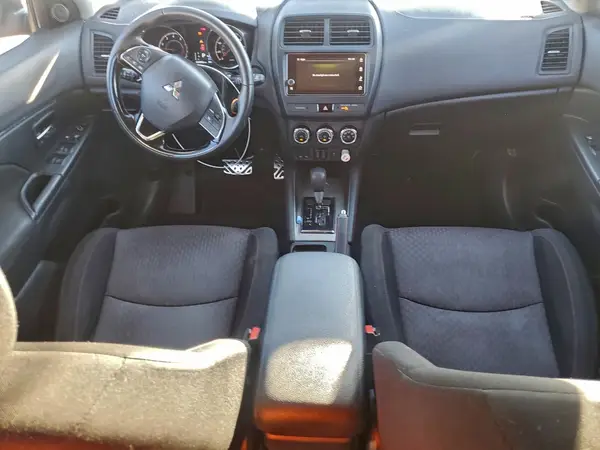 JA4AP3AU9KU015752 2019 MITSUBISHI OUTLANDER - Image 8