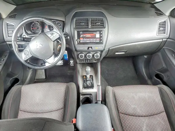 JA4AP3AU9KU018439 2019 MITSUBISHI OUTLANDER - Image 8