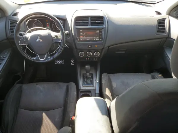 JA4AP3AU9KU020160 2019 MITSUBISHI OUTLANDER - Image 8