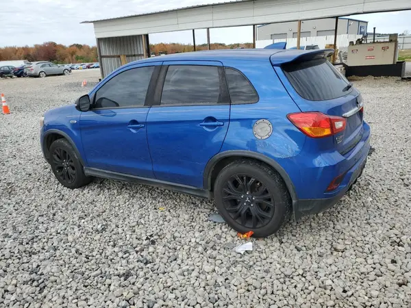 JA4AP3AU9KU022412 2019 MITSUBISHI OUTLANDER - Image 2