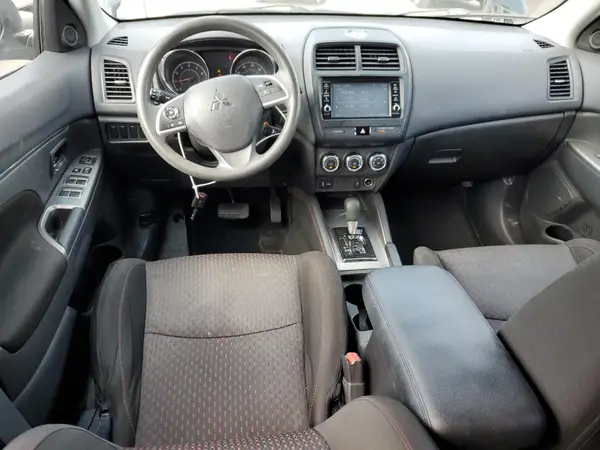 JA4AP3AU9KU024399 2019 MITSUBISHI OUTLANDER - Image 8