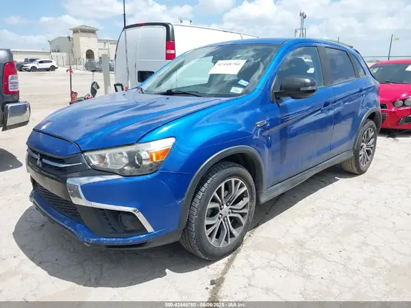 JA4AP3AU9KU027139 2019 MITSUBISHI OUTLANDER - Image 2
