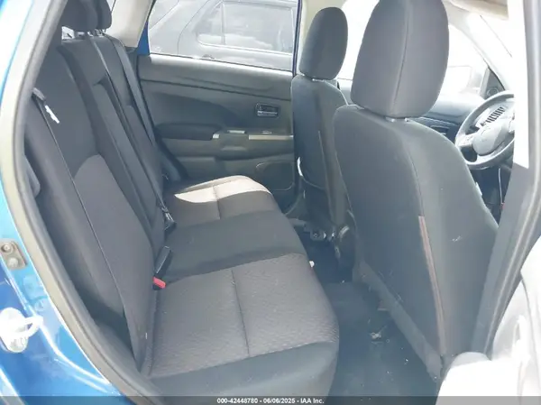 JA4AP3AU9KU027139 2019 MITSUBISHI OUTLANDER - Image 8