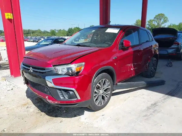 JA4AP3AU9KU031210 2019 MITSUBISHI OUTLANDER - Image 2